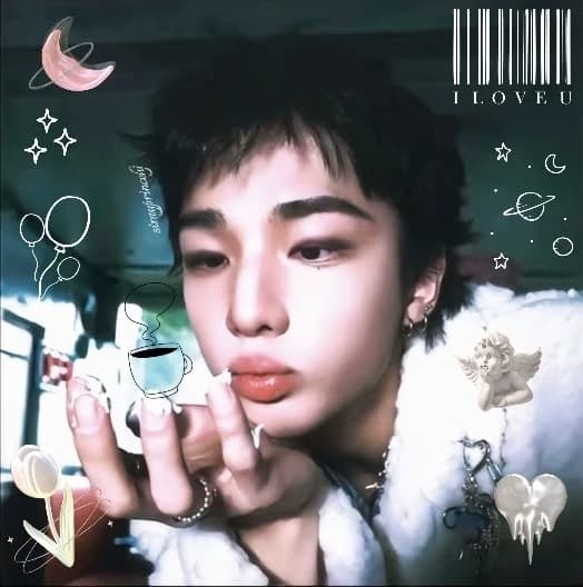 hyunjin  thumbnail