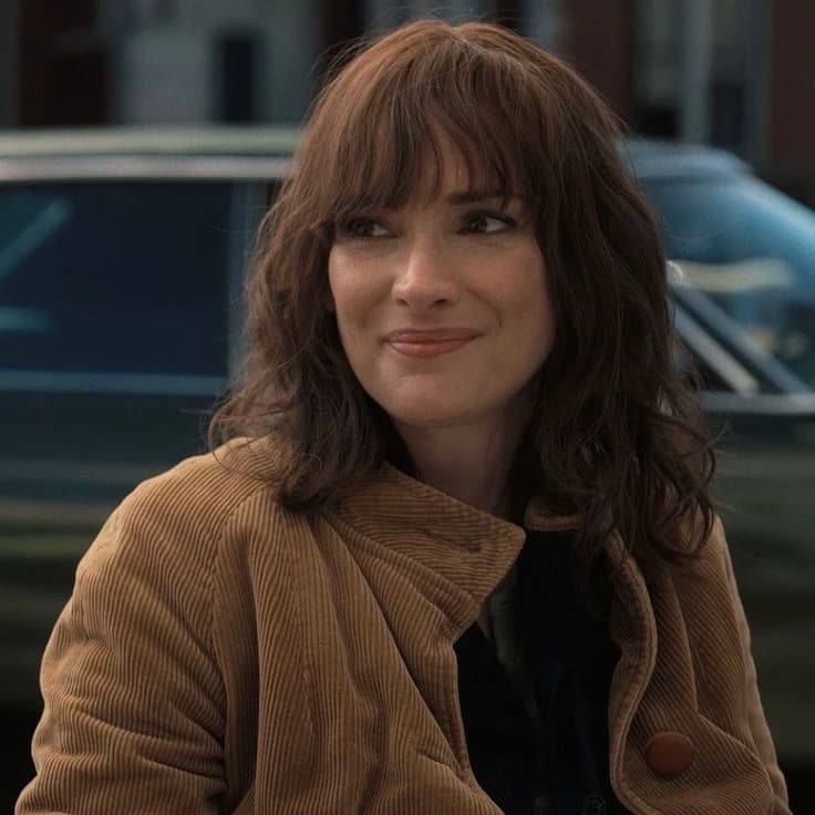 Joyce byers  thumbnail