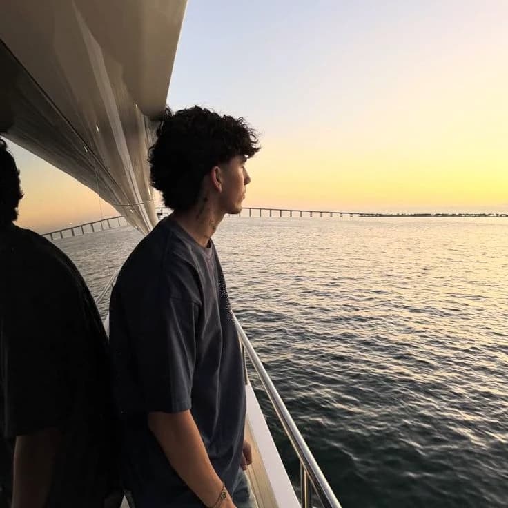 Kevin ÁLVAREZ thumbnail