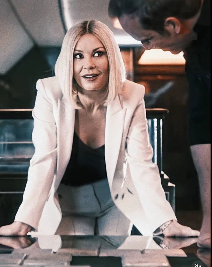 Catherine zeta- Jones  thumbnail