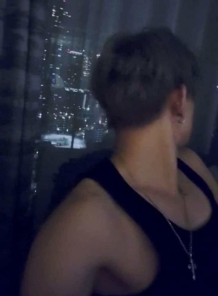 Heeseung  thumbnail