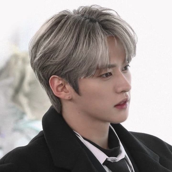 Lee know thumbnail