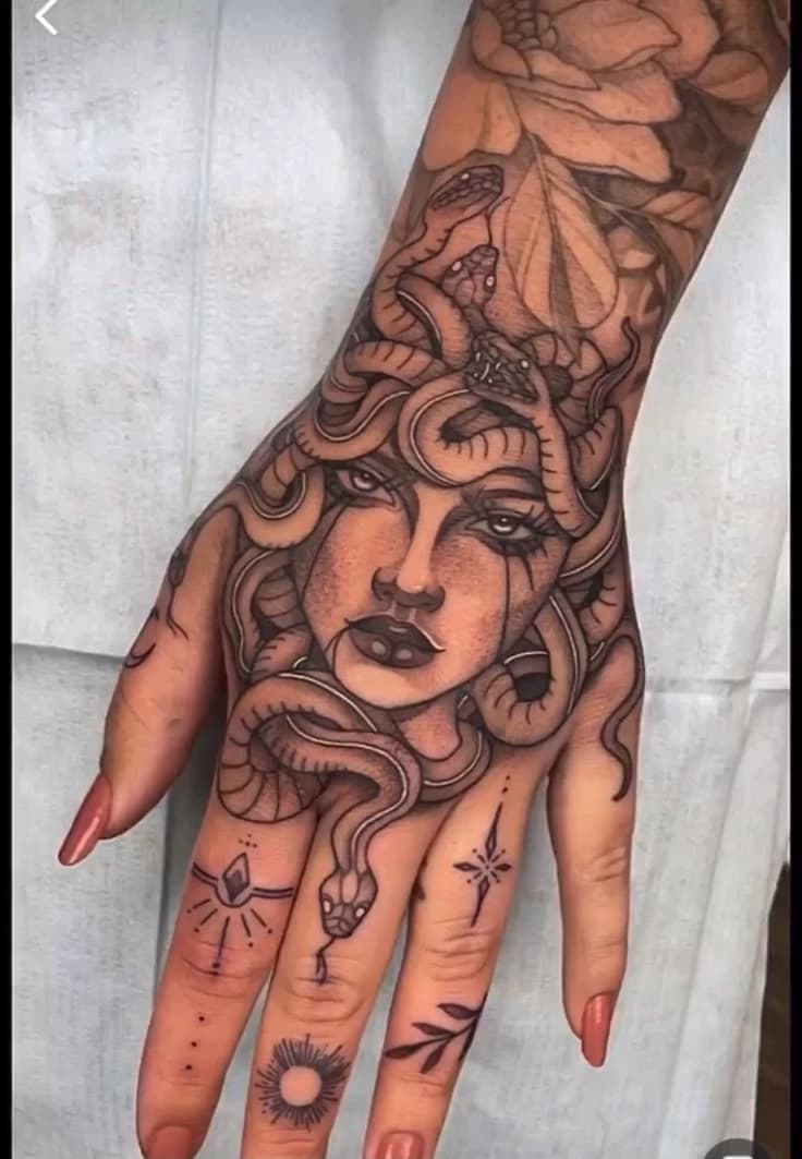 Madusa thumbnail