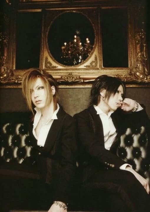 Aoi and Uruha thumbnail