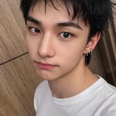 Hyujin  thumbnail