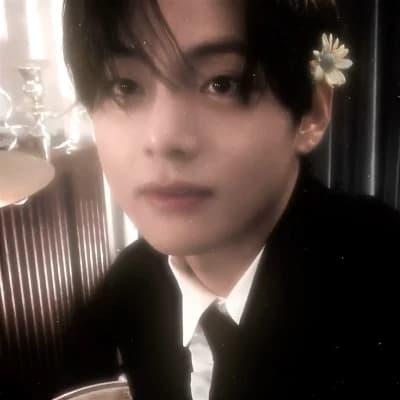Kim taehyung thumbnail