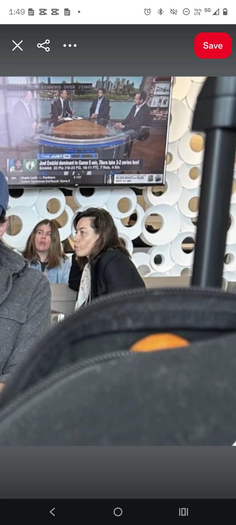 Aubrey plaza  thumbnail