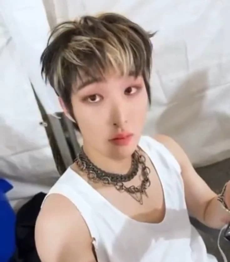Song Mingi [selectively mute, friends to lovers Yungi BL] thumbnail