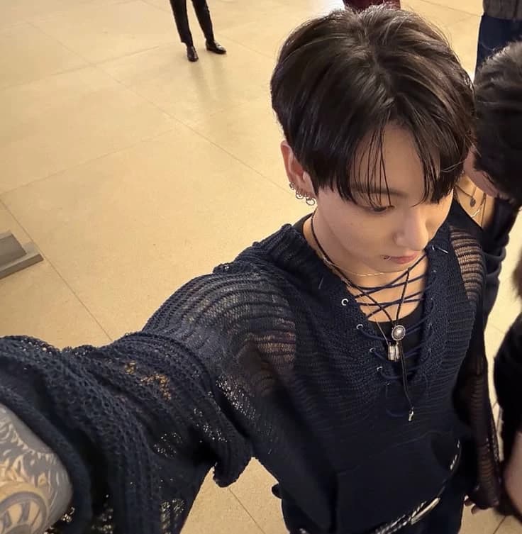 Jeon Jungkook thumbnail
