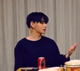 Kim taehyung  thumbnail