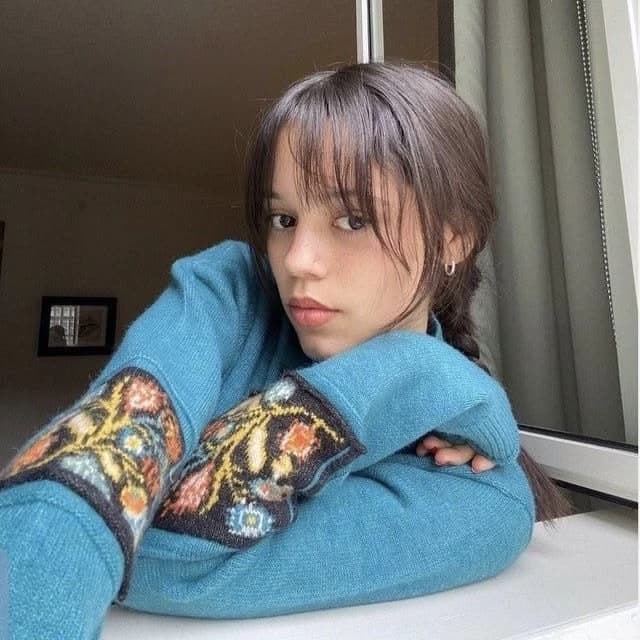 Jenna ortega thumbnail