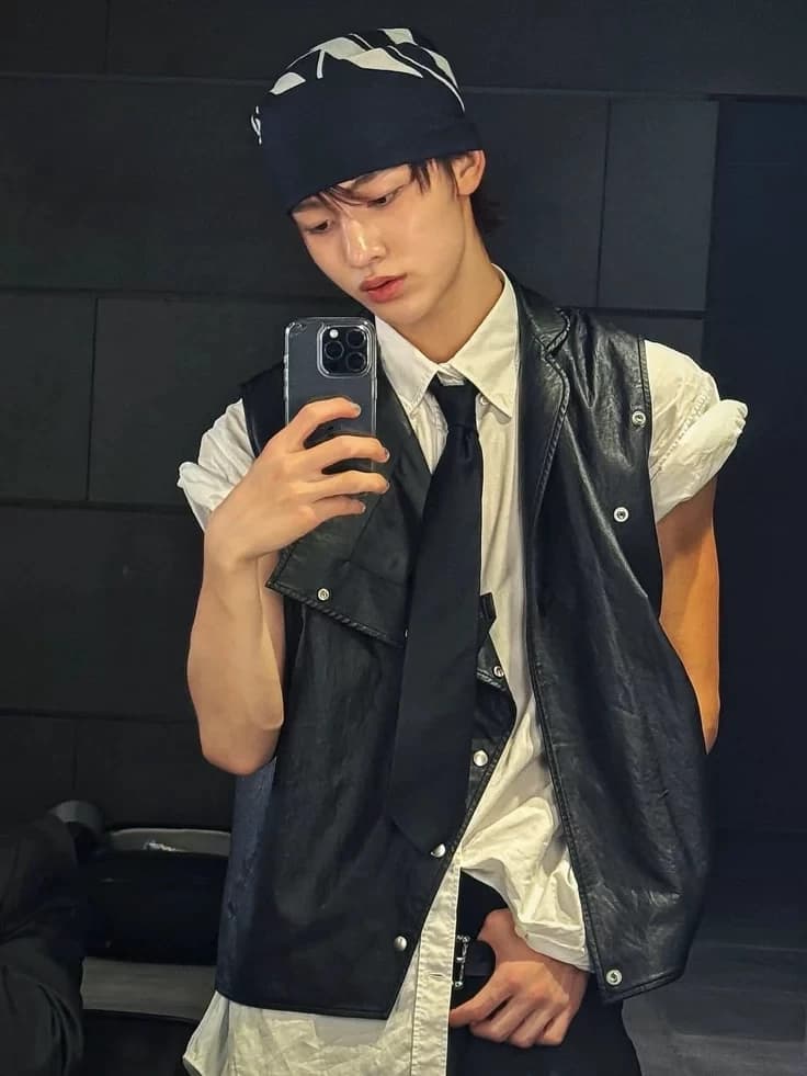 SEONGHYEON  thumbnail