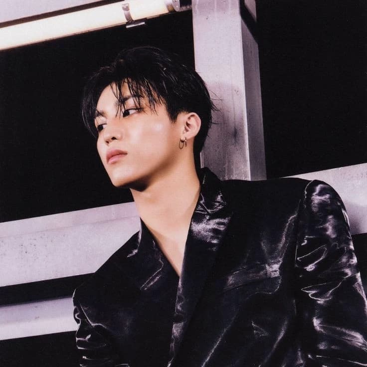 Jeongwoo thumbnail