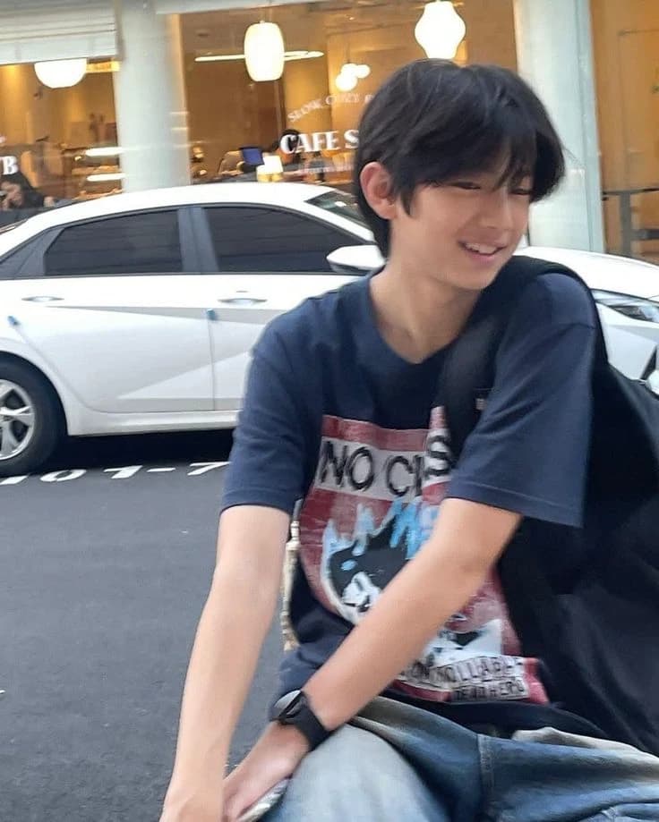 Kim juhoon  thumbnail