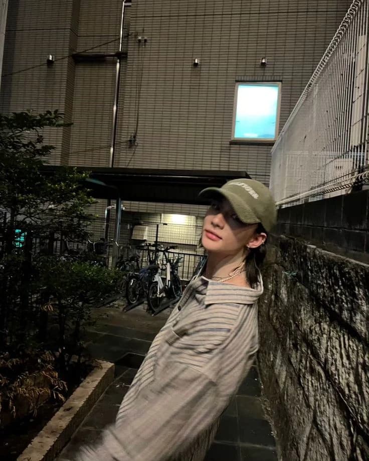 Hyunjin  thumbnail