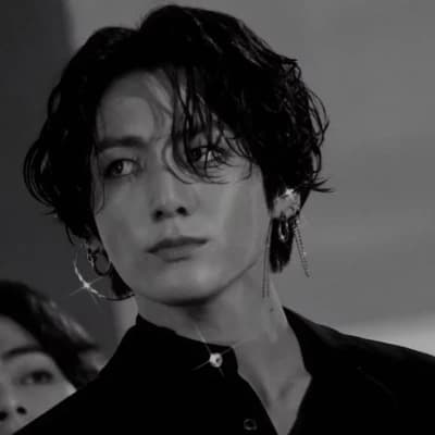 Jeon Jungkook thumbnail