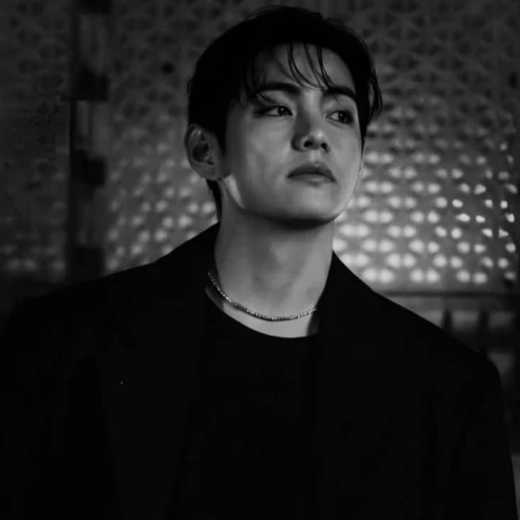 Kim Taehyung thumbnail