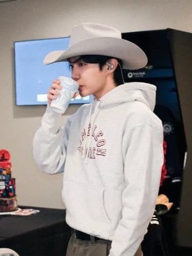 Jung Hoseok thumbnail