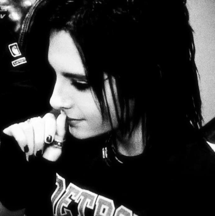 Bill Kaulitz — Híbrido thumbnail