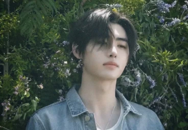 Park sunghoon  thumbnail
