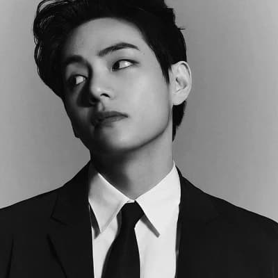 Kim Taehyung thumbnail