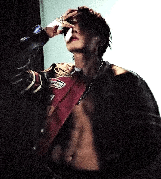 Hoseok  thumbnail