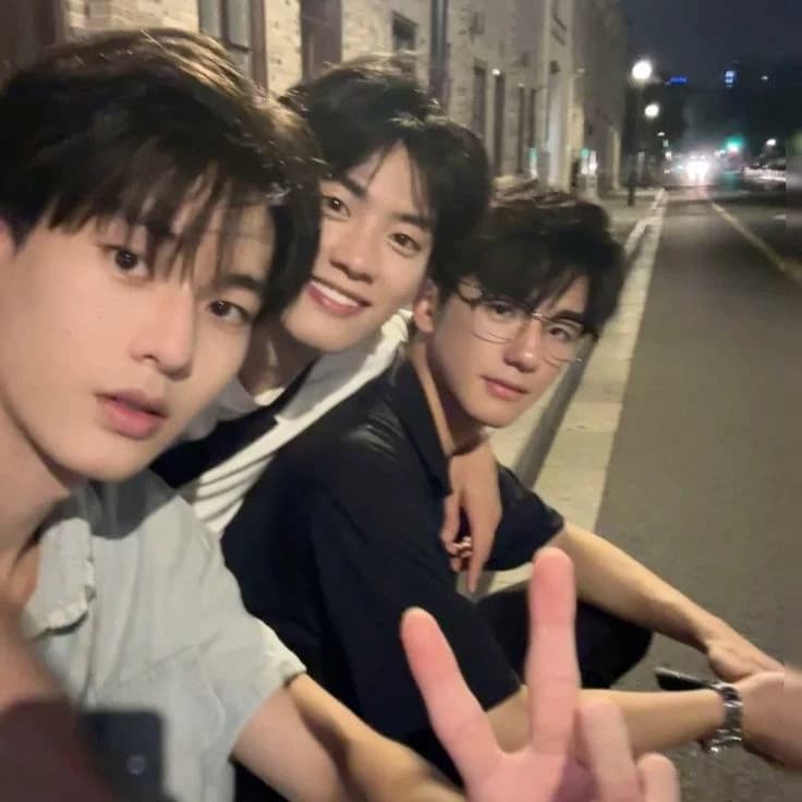 Evano, Axel,Darren thumbnail