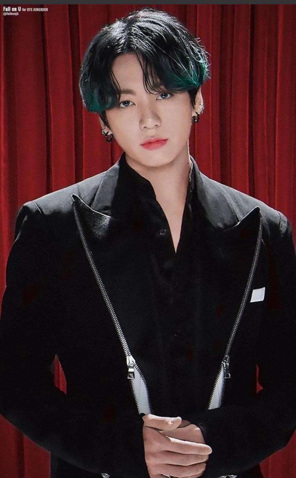 ♥️Jungkook eres su amante BL🩵 thumbnail
