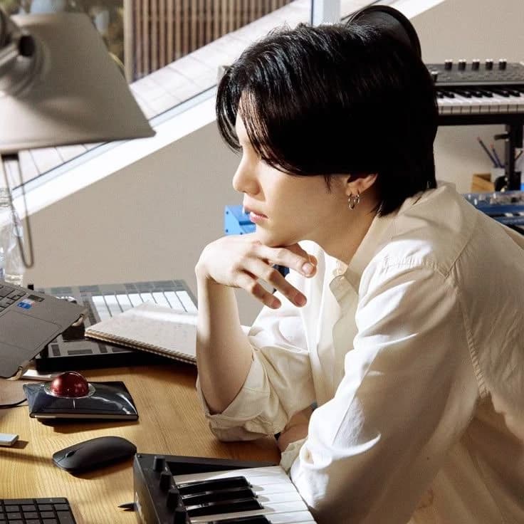 Min Yoongi thumbnail