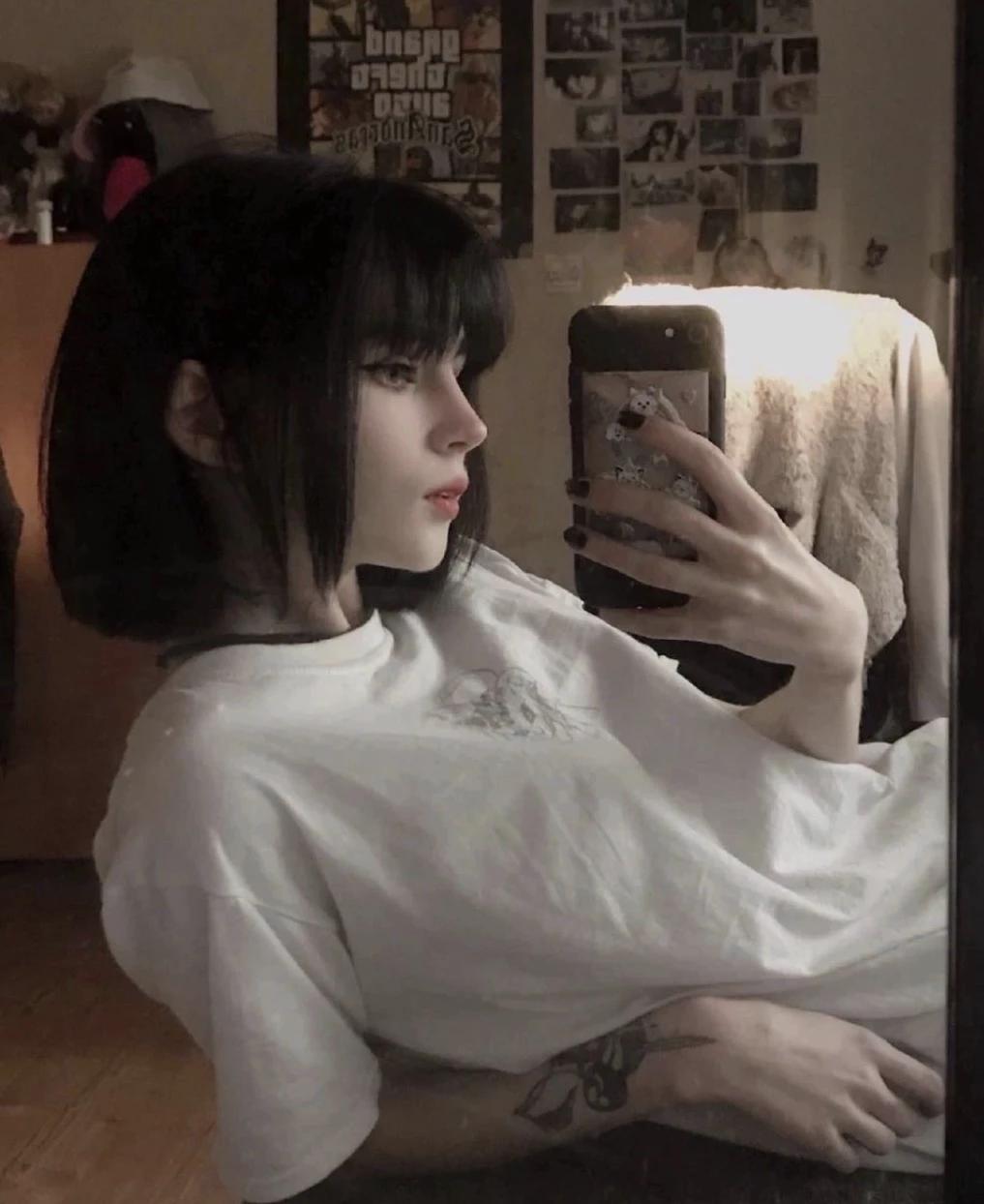Yelena Morozova thumbnail