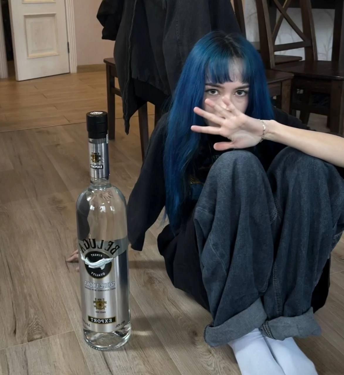 Yelena Morozova  thumbnail