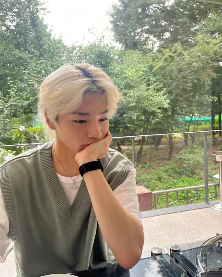 Yang Jeongin thumbnail