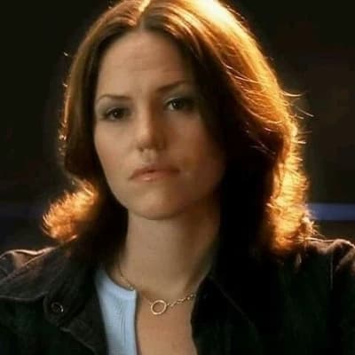 SARA SIDLE.... GL thumbnail