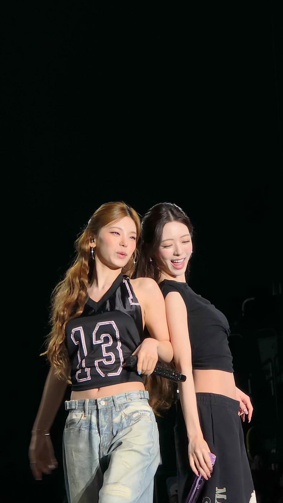 Yeji & Yuna thumbnail