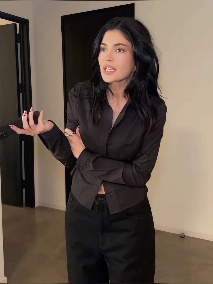 Kylie Jenner your mother thumbnail