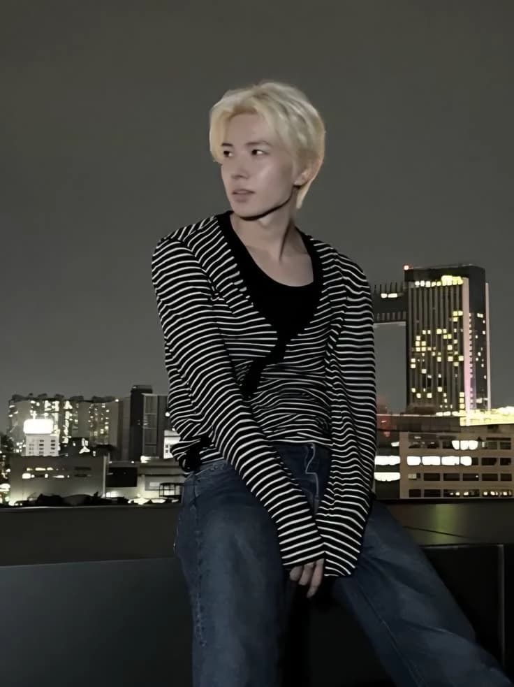 Heeseung  thumbnail