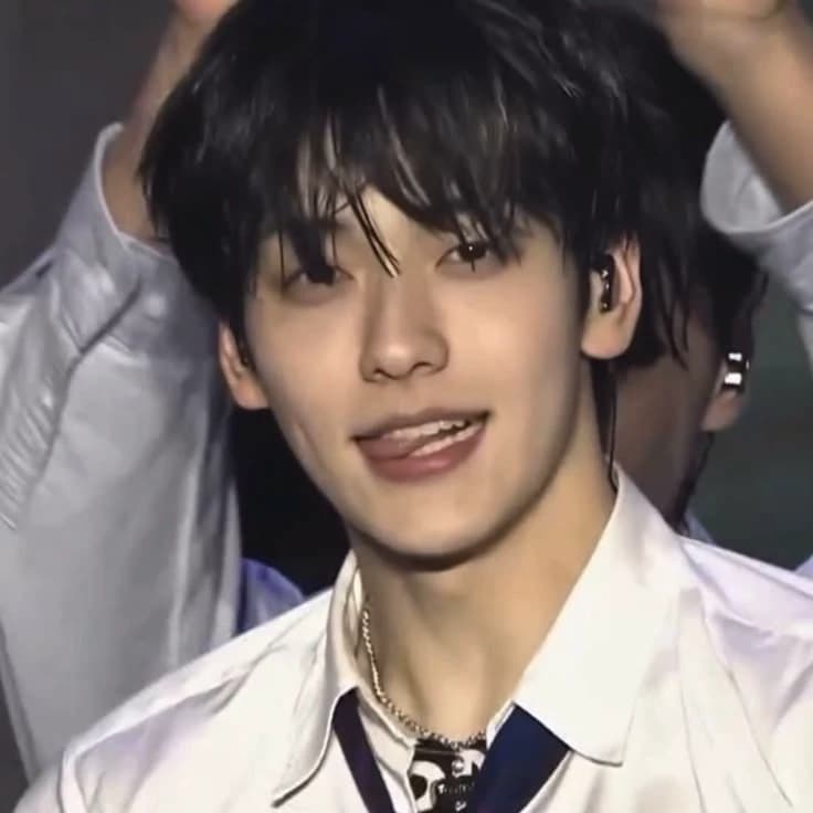 Soobin (SOOGYU) thumbnail