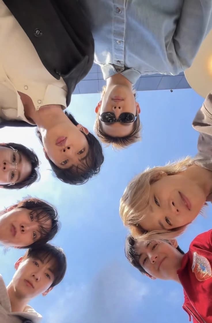 BTS  thumbnail