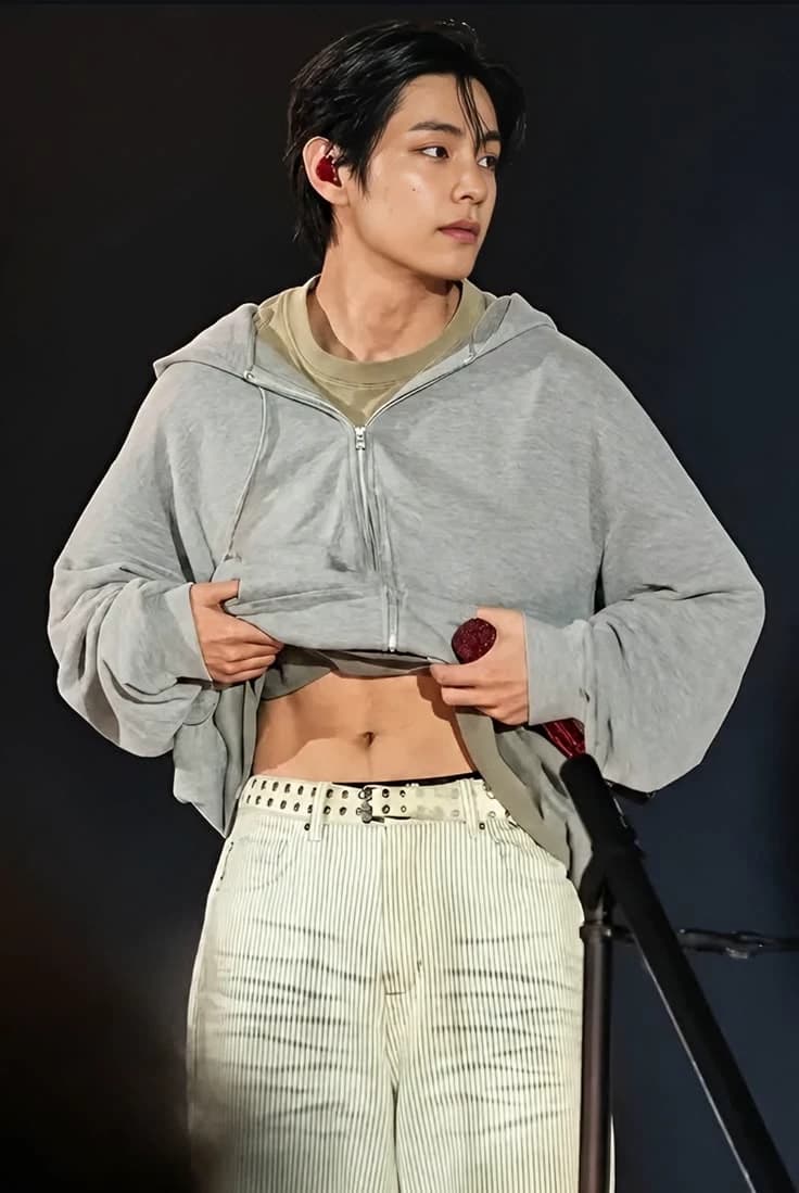 Taehyung  thumbnail