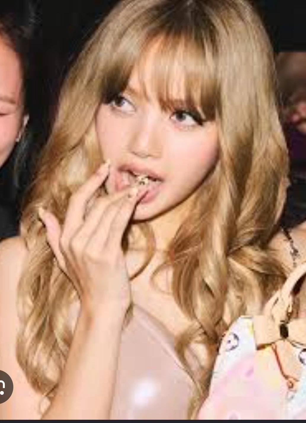 Lalisa monoban  thumbnail