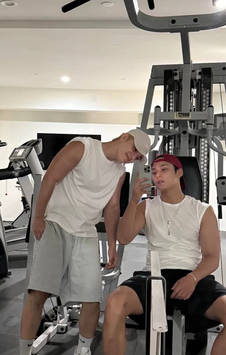 Choi Seungcheol y Kim Mingyu thumbnail