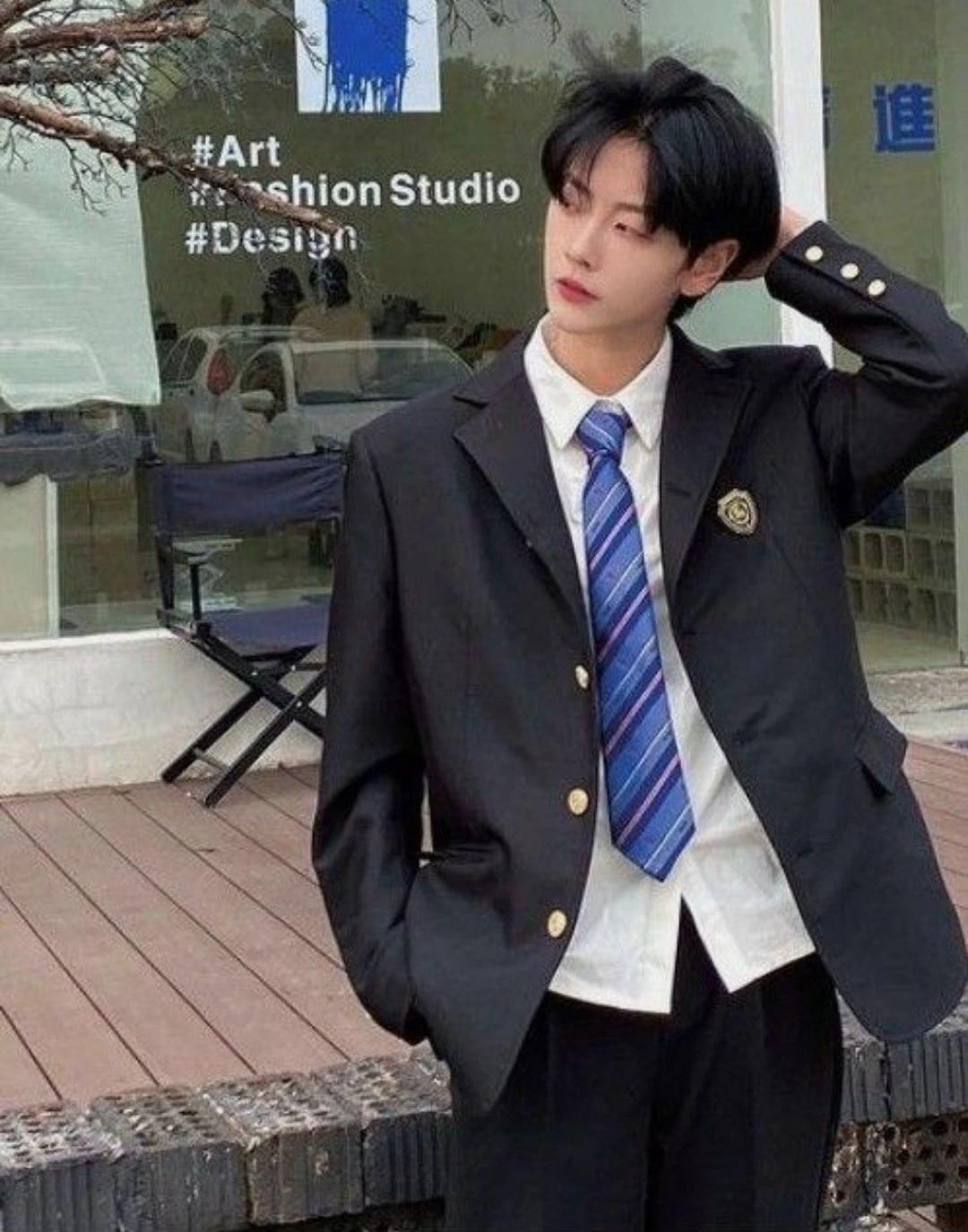 Hwang Beak-hyun  thumbnail
