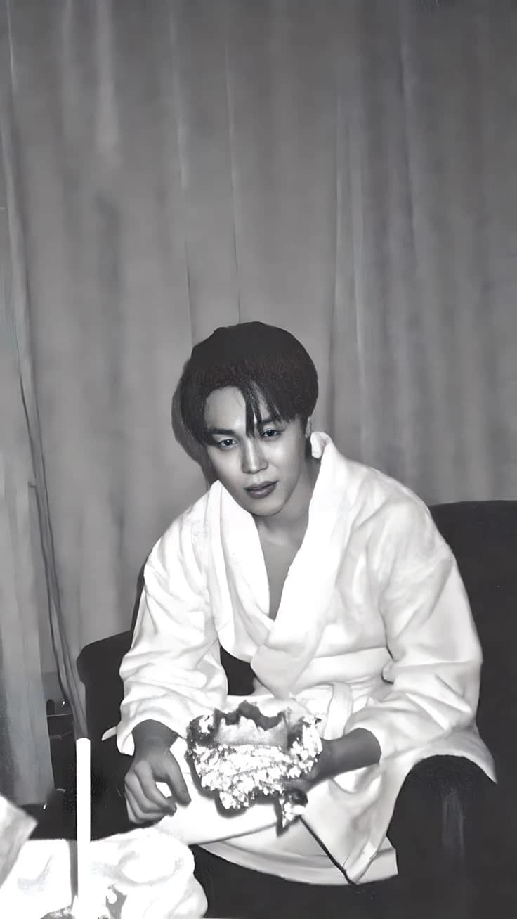 Park Jimin  thumbnail
