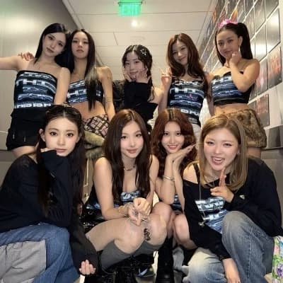 Twice ♡ thumbnail