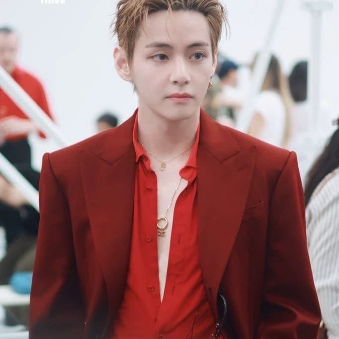 Kim Taehyung thumbnail