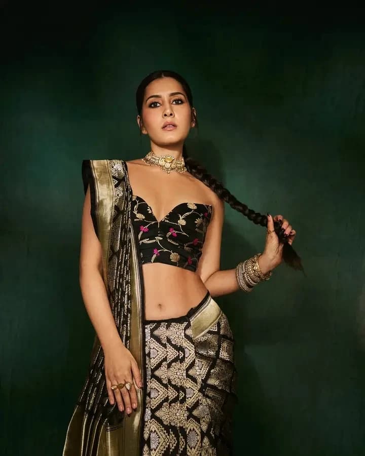Raashii Khanna, my elder cousin sister from my father’s side, had always been po thumbnail