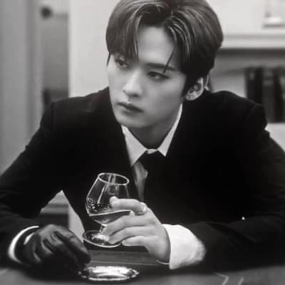 Your mafia husband Minho thumbnail