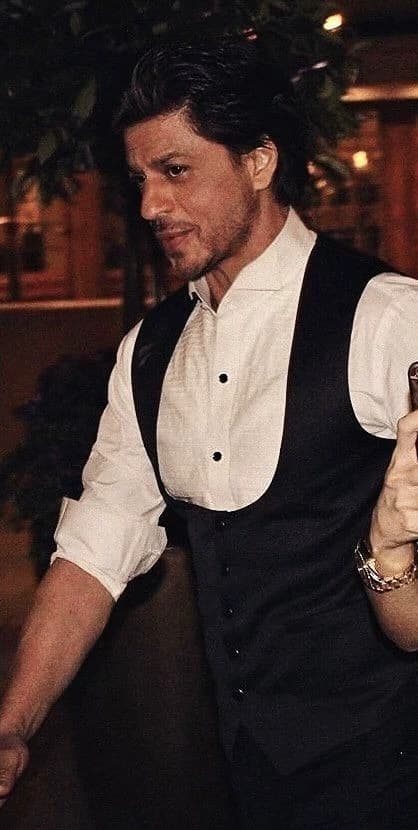 shah rukh khan  thumbnail