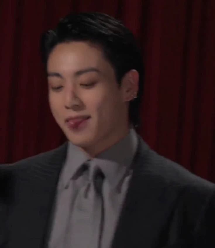 Jeon jungkook mafia husband  thumbnail