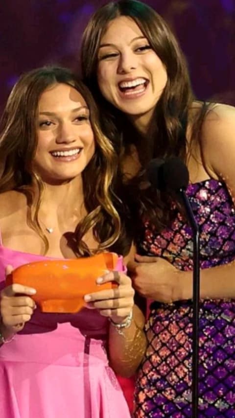 Yolanda y Valeria  thumbnail